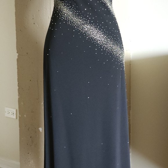 Black & Silver Beaded Full Length Sleeveless Halter Neck Special Occasion Dress - Picture 5 of 12